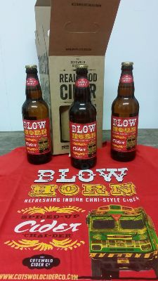 BLOW HORN 3 x Bottle Gift Box & T-Shirt